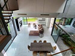 Hillcrest Road (D11), Semi-Detached #460761401